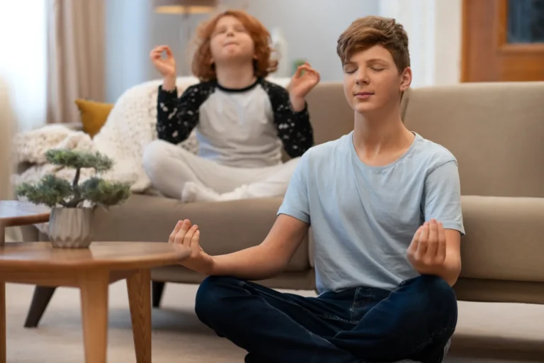 How To Calm Bipolar Mood Swings Naturally