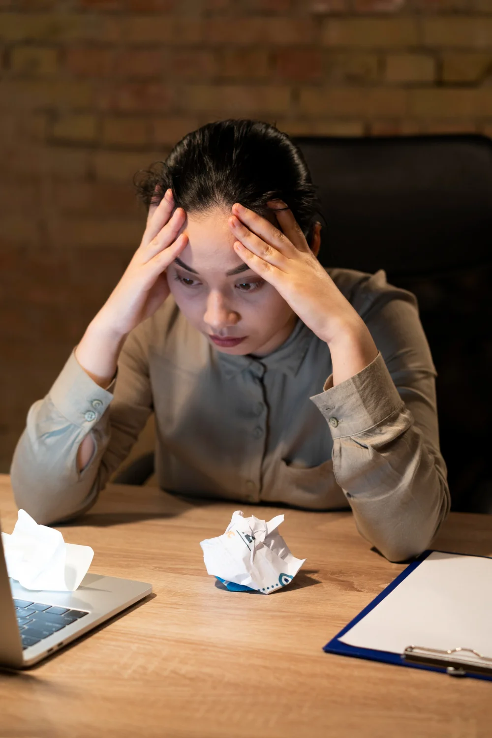 How to Manage Low Mood and Emotional Fluctuations