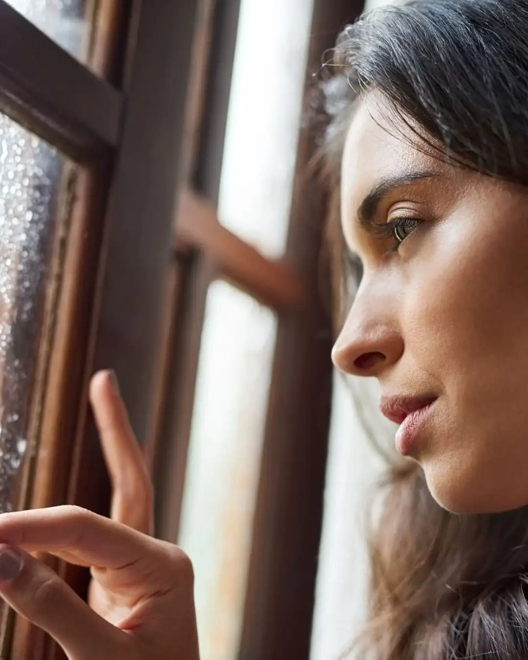 How a Person With Bipolar Disorder Thinks During Episodes