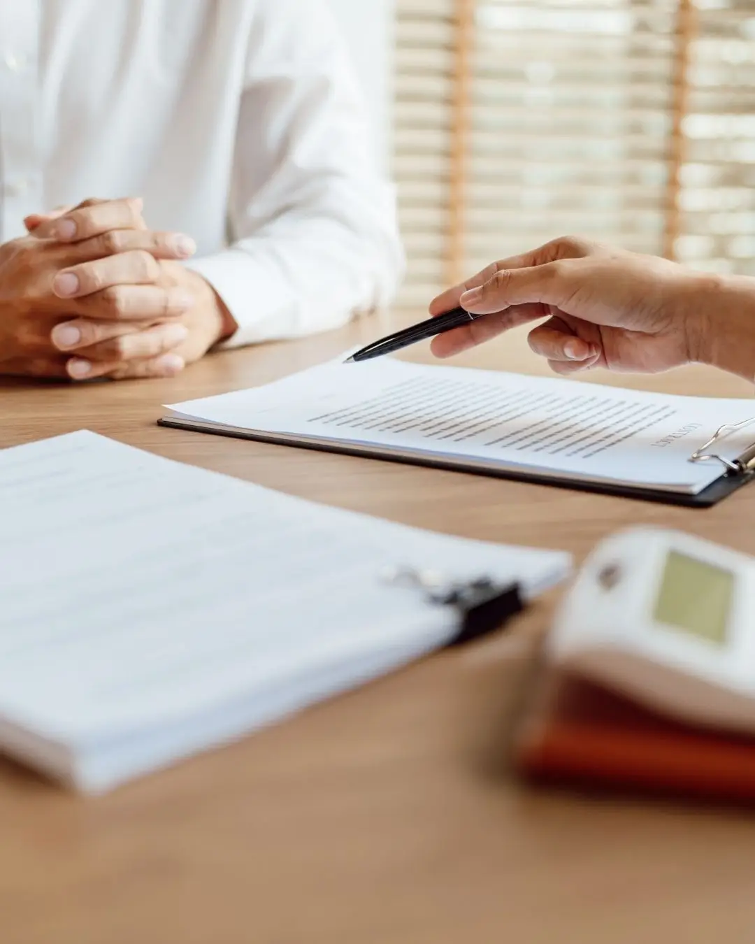 How to Get Treatment for Bipolar Disorder Without Insurance