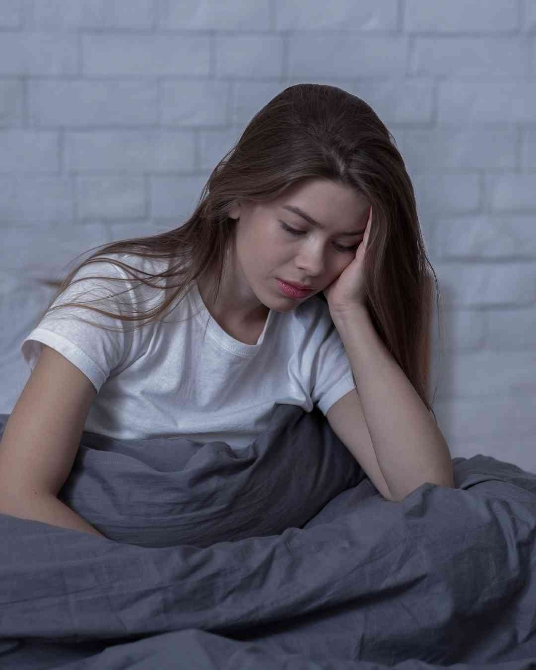 Do I Have Bipolar Disorder or Depression? (Decision-Making Guide)