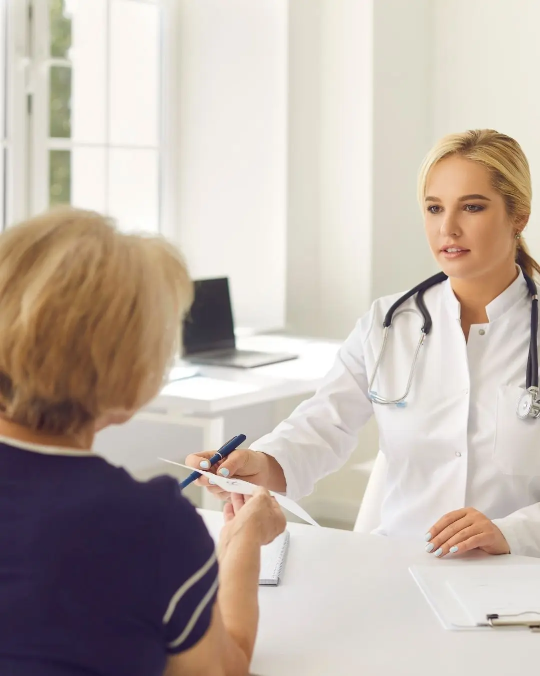 Recommended Therapy for Bipolar Disorder: What Clinicians Actually Use